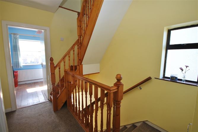 70 Wheatfield Road, Palmerstown, Dublin 20