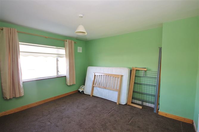 70 Wheatfield Road, Palmerstown, Dublin 20