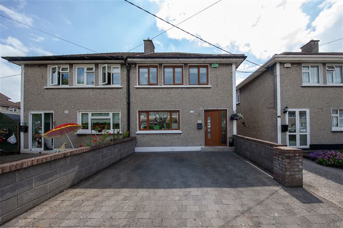 Main image for 61 Coolrua Drive, Beaumont, Dublin 9