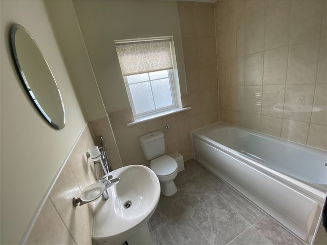 8 Brockra Walk, Bellingham, Portlaoise, Laois