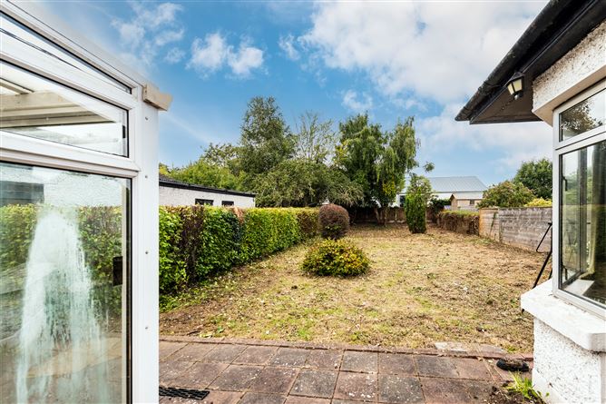 19 Woodlawn Park, Churchtown, Dublin 14