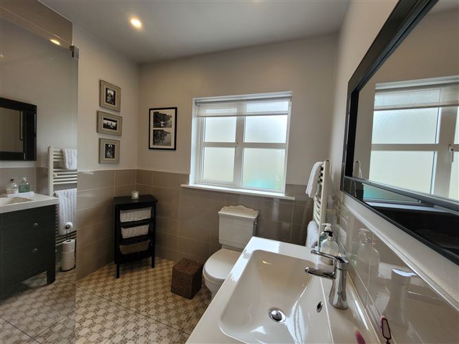 3 Barry's Court, Duntahane, Fermoy, Cork