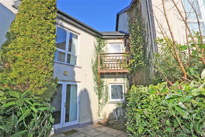 15 Waterside Mews, Castleconnell, Co. Limerick