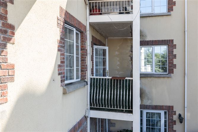 11 The Slade, Tassagard Green, Saggart,   County Dublin