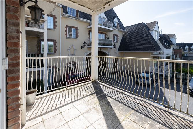 11 The Slade, Tassagard Green, Saggart,   County Dublin