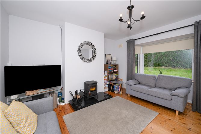 25 Summerdale Lawn,  Ballyclamasey, Youghal, East Cork