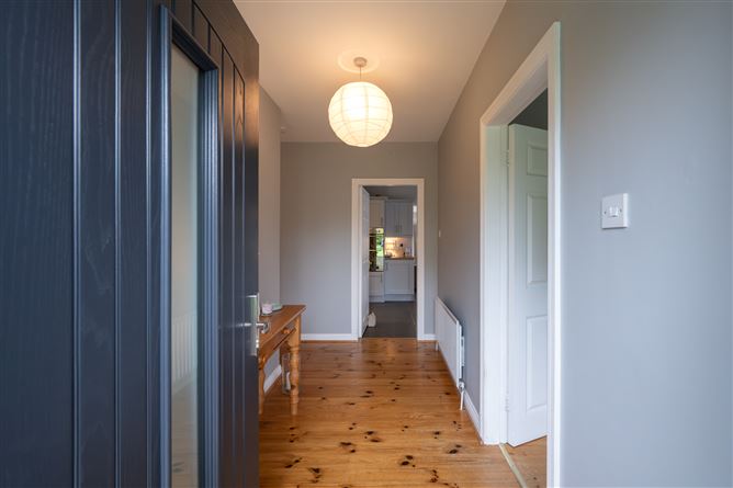 25 Summerdale Lawn,  Ballyclamasey, Youghal, East Cork