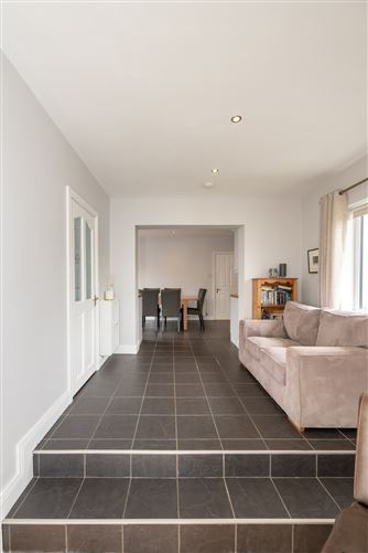 25 Summerdale Lawn,  Ballyclamasey, Youghal, East Cork