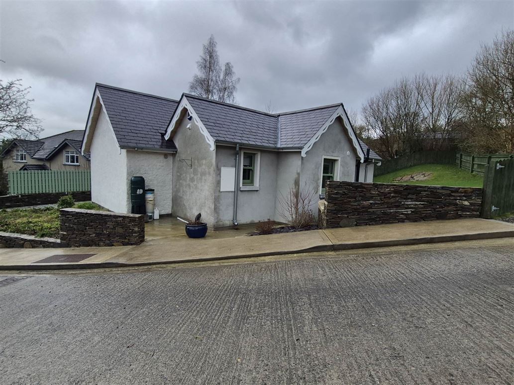 Ink Bottle Lodge, The Village, Hollywood, County Wicklow