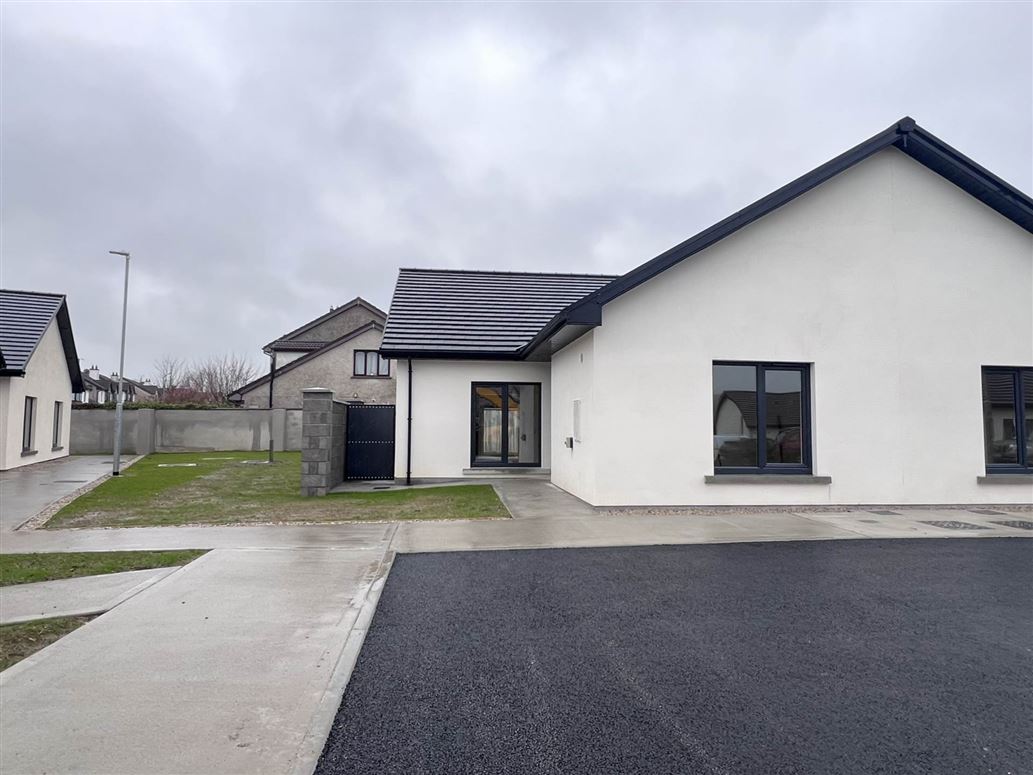 4 Drumquin Heights, Clonmel, County Tipperary