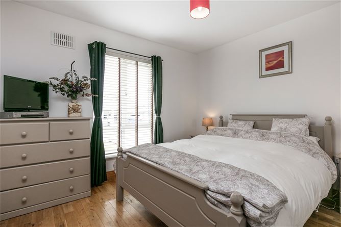 5 Brooklyn Court, Tara Hill, Gorey, Co. Wexford