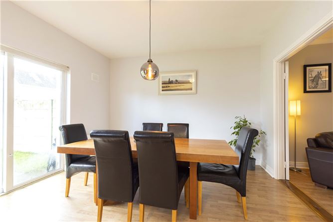 11 Knightsbrook Crescent, Dublin Road, Trim, Co. Meath