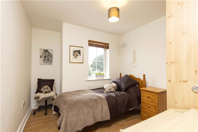 11 Knightsbrook Crescent, Dublin Road, Trim, Co. Meath