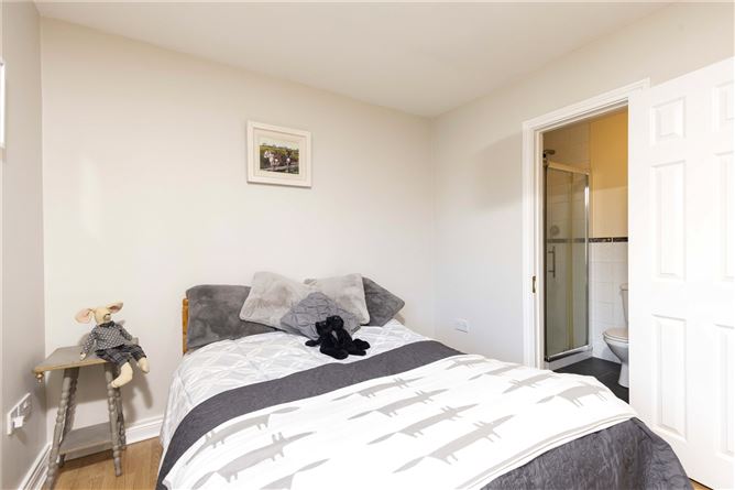 11 Knightsbrook Crescent, Dublin Road, Trim, Co. Meath