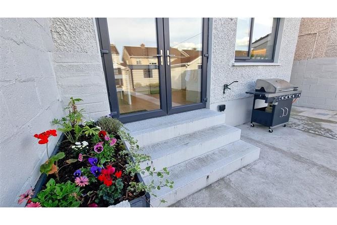 10 Rushbrook Drive, Templeogue, Dublin 6W