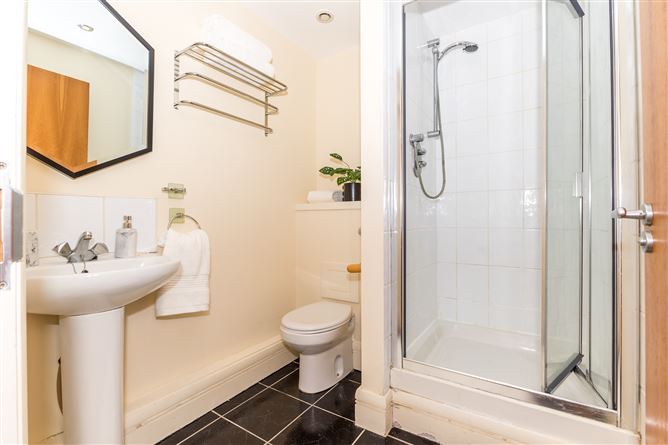 38 Adelaide Square, Whitefriar Street, South City Centre,   Dublin 8