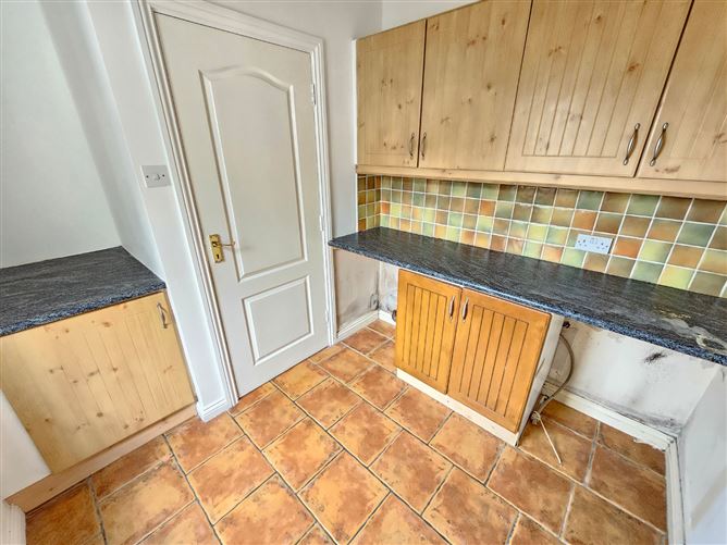 92 The Hawthorns, Limerick Road, Ennis, Co. Clare