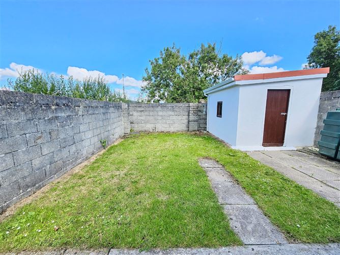 92 The Hawthorns, Limerick Road, Ennis, Co. Clare