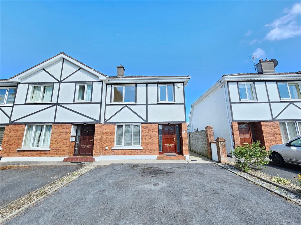 92 The Hawthorns, Limerick Road, Ennis, Co. Clare