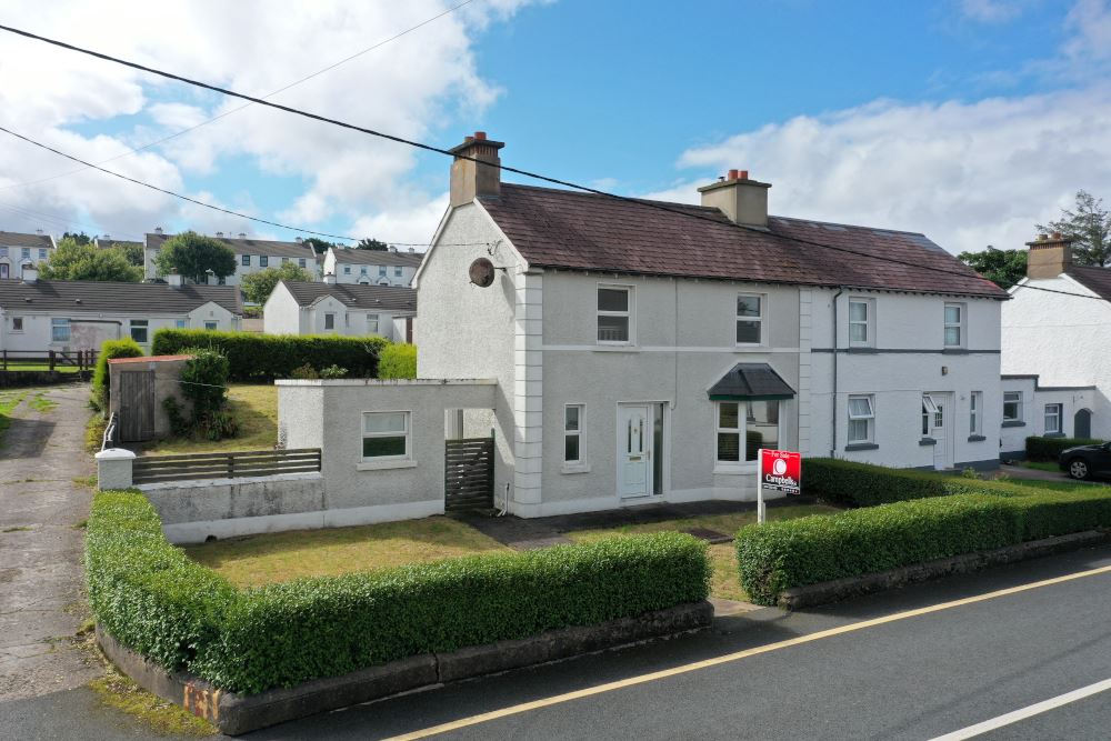 29 St. Crone's Terrace, Quay Road, Dungloe, Donegal Campbells