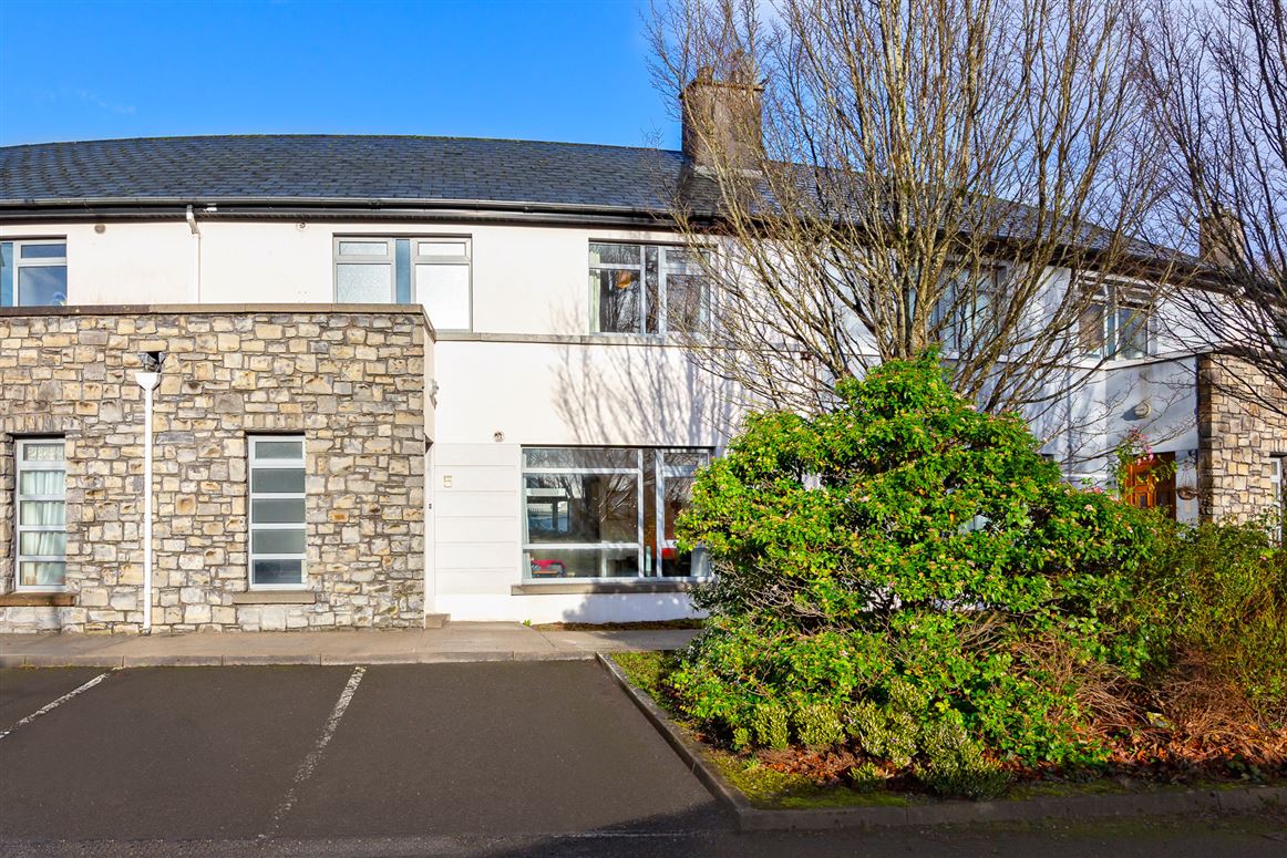 5 The Crescent, Ballisodare, Co. Sligo