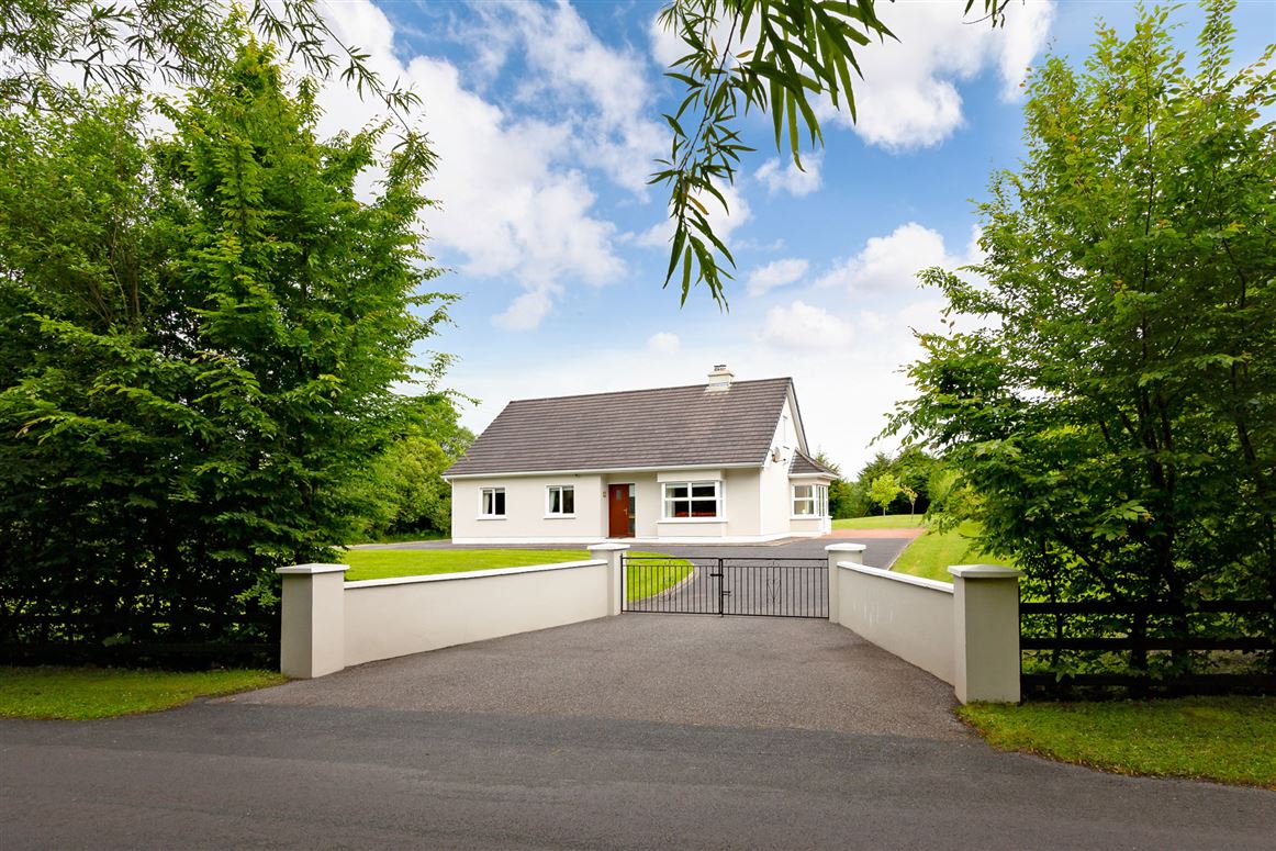 5, Dromore, Dromahair, Co. Leitrim