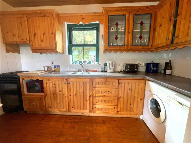 Durless, Kilsallagh, Westport, Co. Mayo
