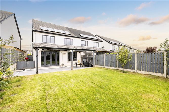 8 Taylors Hill View, Balbriggan, Dublin