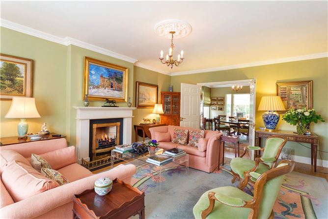 8 Brighton Avenue, Foxrock, Dublin 18