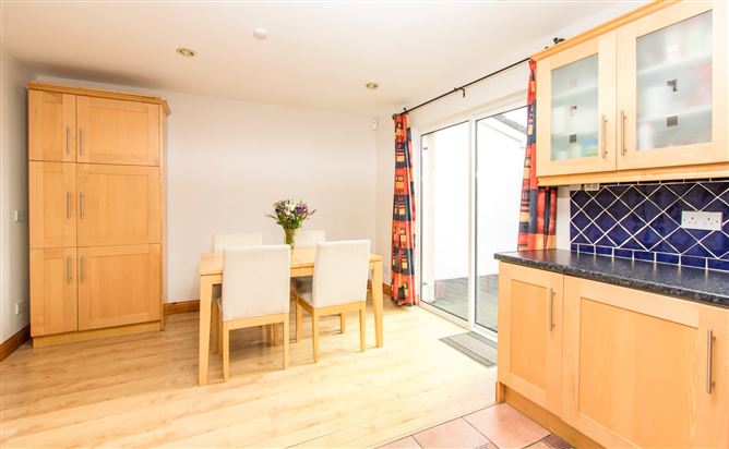 9 Danesfort, Monksland, Athlone, Co. Roscommon