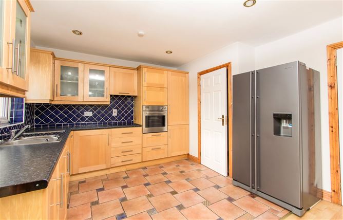 9 Danesfort, Monksland, Athlone, Co. Roscommon