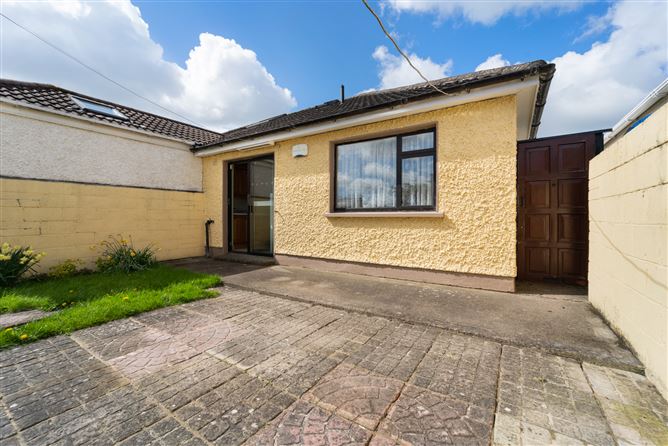 169 Oakcourt Drive, Palmerstown, Dublin 20