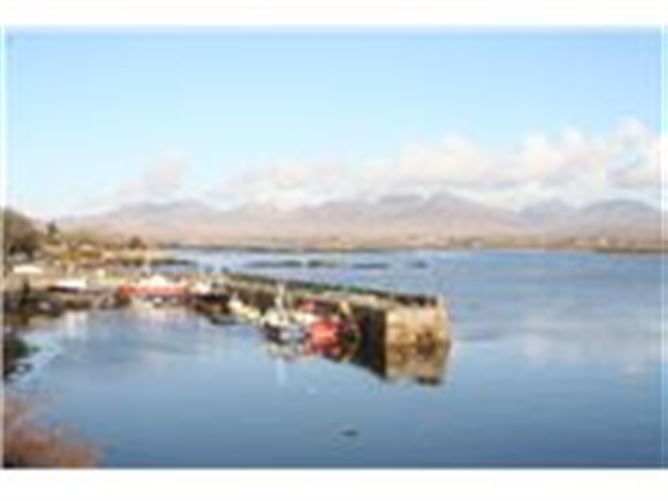 4 Michael Killeen Park, Old Monastery Road, Roundstone, Galway