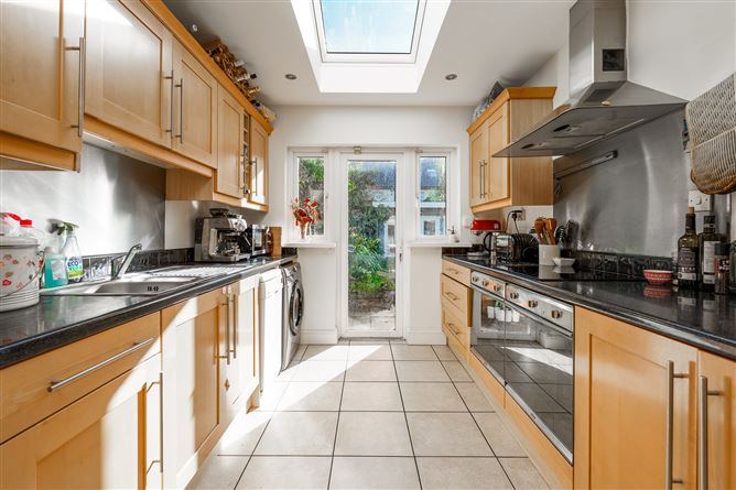 3 Mount Eagle Park, Leopardstown Heights, Leopardstown, Dublin 18