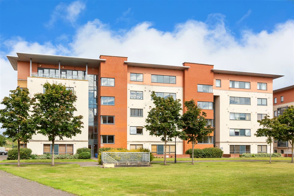 59 West Courtyard, Tullyvale, Cabinteely, Dublin 18