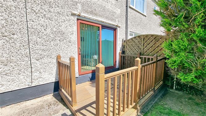 7 Rosebank, Oldbawn, Dublin 24