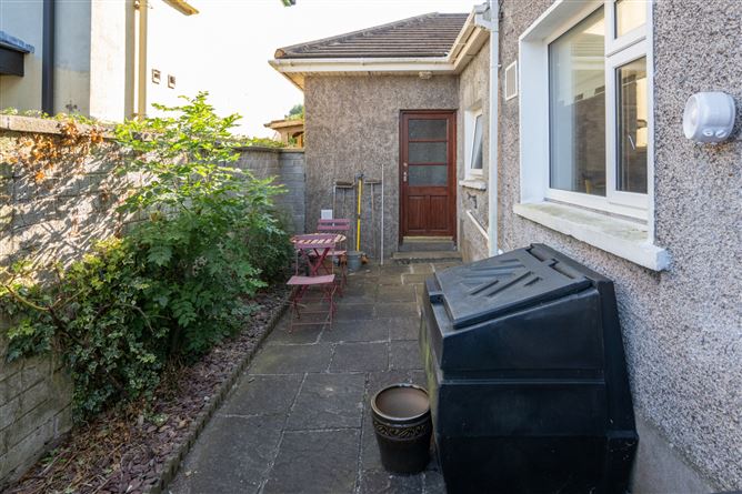 1A Montenotte Park, Montenotte, Cork