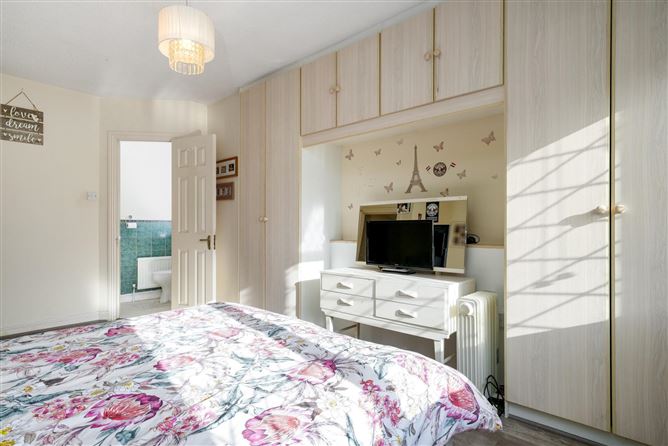 33 Aldemere Drive, Clonsilla, Dublin 15