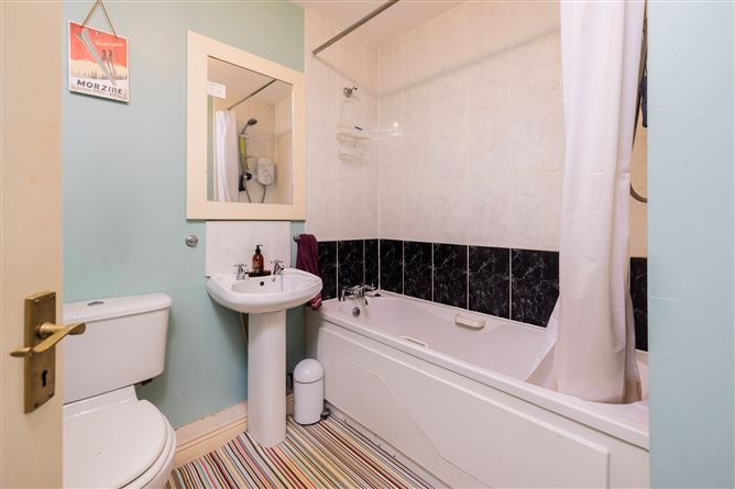 Photo 13 of 21 — 29 Seafield Court, Rush, Co. Dublin