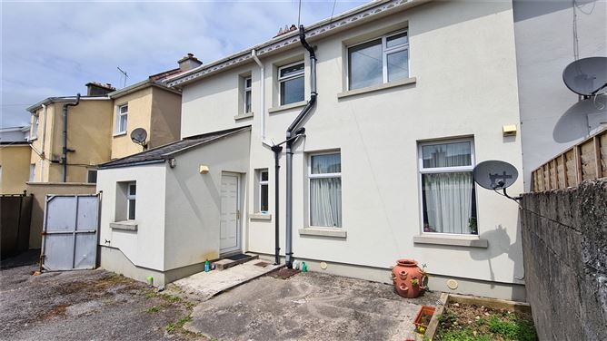 26 Castle Avenue, Thurles, Co. Tipperary