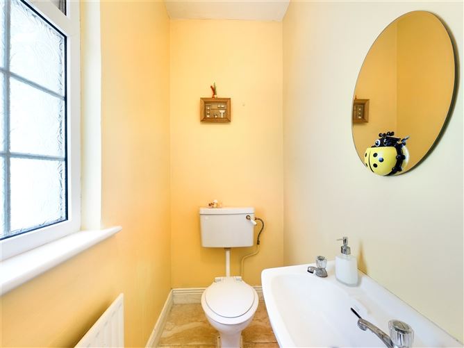 26 Castle Avenue, Thurles, Co. Tipperary
