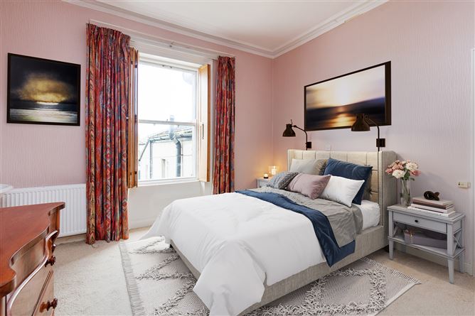 106 St Lawrence Road, Clontarf, Dublin 3