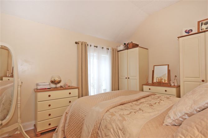 5 Island View Terrace, King's Island, Limerick