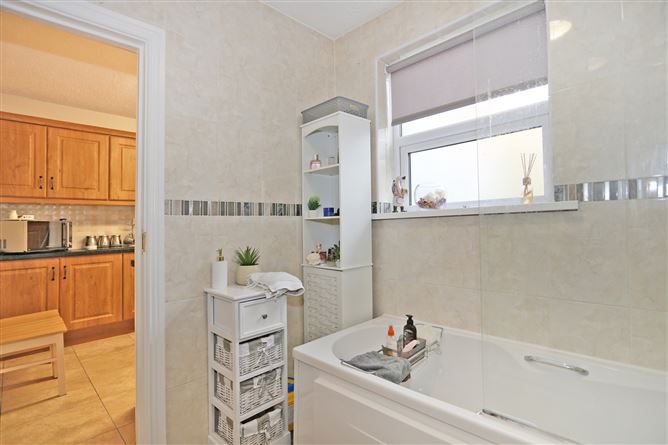 5 Island View Terrace, King's Island, Limerick