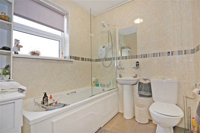 5 Island View Terrace, King's Island, Limerick