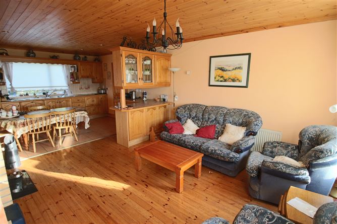 Roslei House, Tullylannan, Leitrim Village, Co. Leitrim