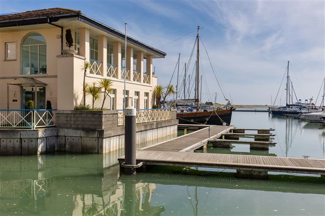 35 The Rise, Malahide,   County Dublin