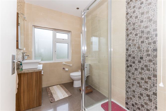 35 The Rise, Malahide,   County Dublin