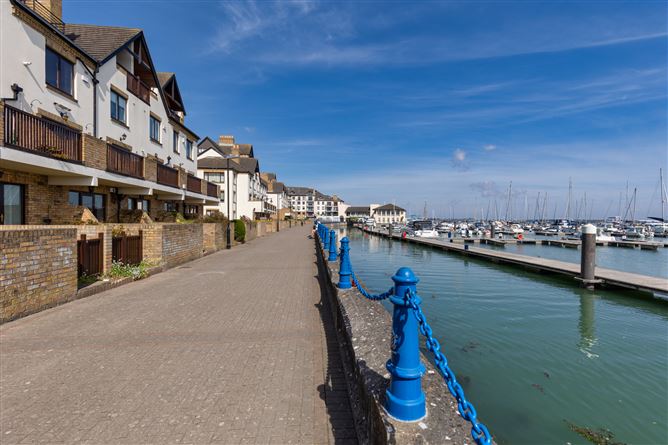 35 The Rise, Malahide,   County Dublin