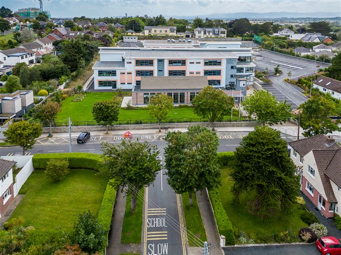 35 The Rise, Malahide,   County Dublin